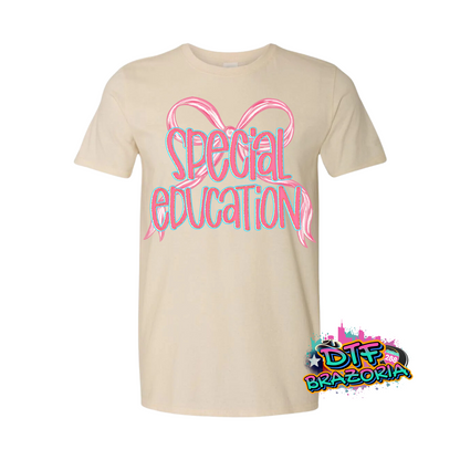 Back to School Bow Shirt – PreK to 5th Grade, Teacher, SPED, Para, Counselor – Gildan Unisex Graphic Tee